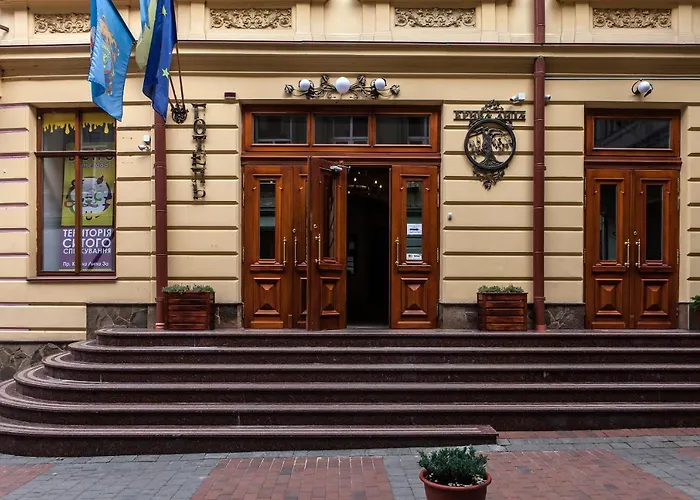 Kryva LypaГотель